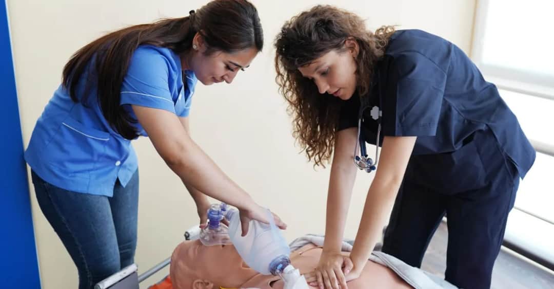 Staż po studiach medycznych: jak uniknąć najczęstszych błędów?